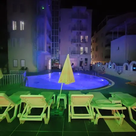 Atlantik Apart شقة فندقية *